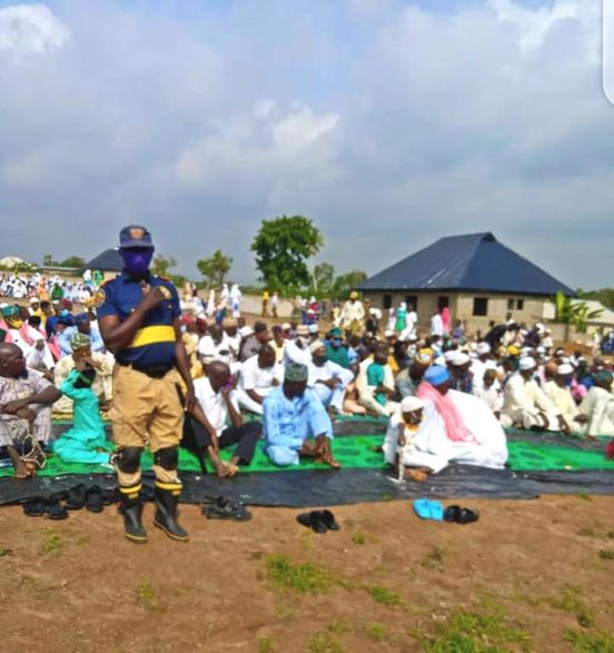 Lagos Neighborhood Safety Agency Maintains Safety At Worship Places During Eid El Fitri.