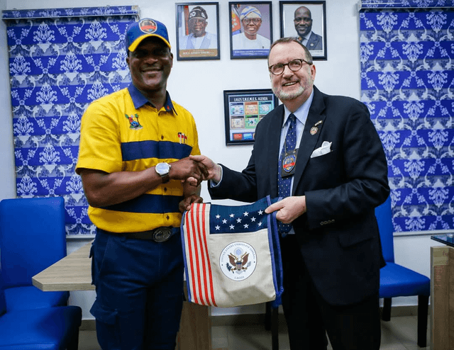 LNSA officers on patrol